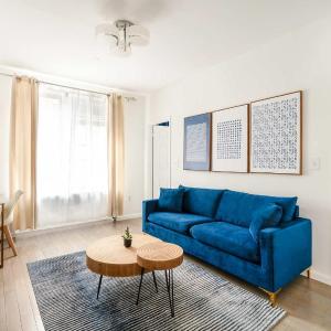 428-2E Newly furnished 2BR