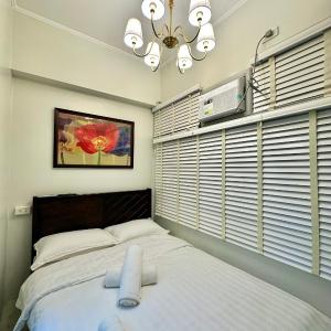 Studio Two Condominium, Alabang Northgate Cyberzone, DOVE-Fiber Wi-Fi Netflix ready