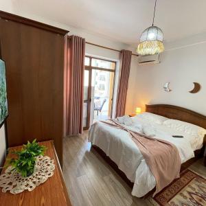 Studio Place Square 21
