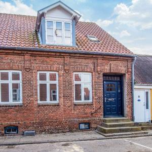 Charming Retreat near Attractions