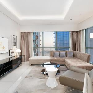 Damac Paramount Tower Burj Views