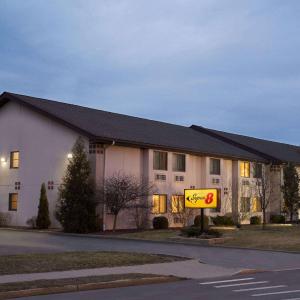 Super 8 by Wyndham Ithaca