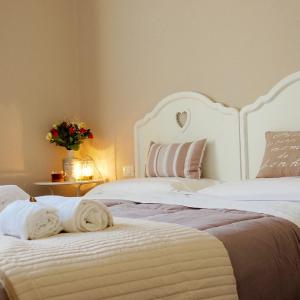 TinkerBell GuestHouse