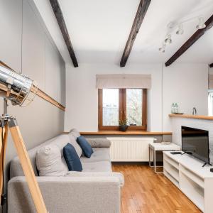 Park Krakowski Loft Apartment by BookingHost