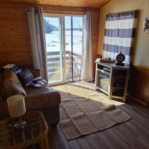 Dockside Cabin