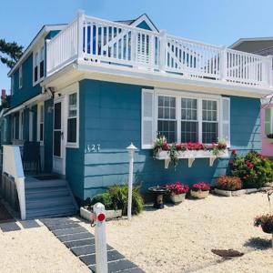 Ocean Block, Single Family, Ship Bottom, Beach Badges, Wifi, Private Yard, Ocean Side Home In Ship Bottom 66611