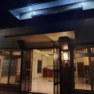 Maison de lamour 2 storey house with pool in Balanga City