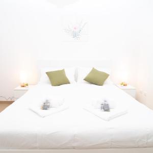 Modern two-room apartment for 2, 20 minutes from Termini