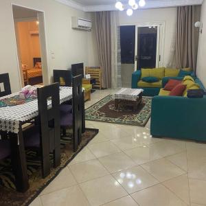 جاردينيا سيتي طريق السويس مدينة نصر Gardinia City Compound - Nasr City