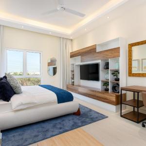 Renovated Studios in Nature at Discovery Gardens