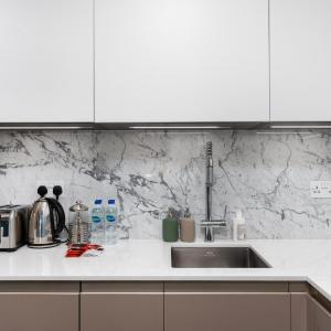 Stylish and Central 1 BD in Downtown Dubai
