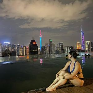 KL Infinity Luxury Skypool hostel