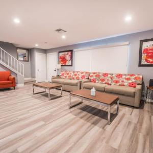 Luxury Living Just Steps from the Strip