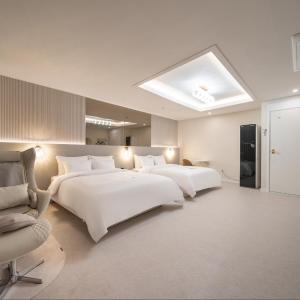 DK Airport Hotel