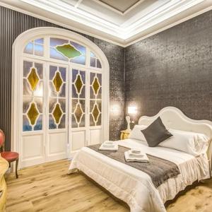 Smart Lux Suites