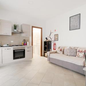 GuestHost - Cozy Ground-Floor Apartment in Affori
