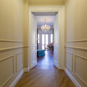 Elegance and Style near St Peter's