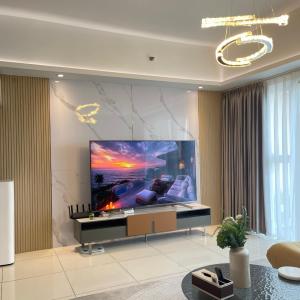 Venetian Panorama BGC Venice Grand Canal Apart ment, 3 Bedrooms,1 helper room,7 adults 3 kids