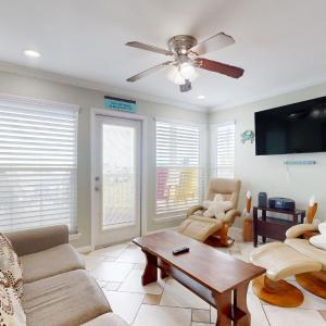 Seascape Condos: A SeaScape Paradise #1101