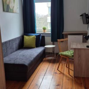 Hostel Tulip - Pokój 4 ze wspólną łazienką i kuchnią