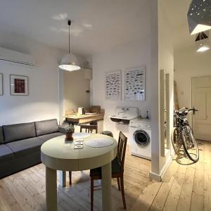 Old Town Apartment