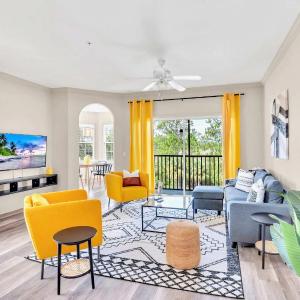 3BR Condo - Pool Hot Tub Sauna - Near Disney