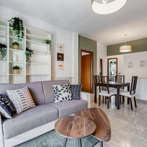 Near Metro A - Modern Boho Style Apartment