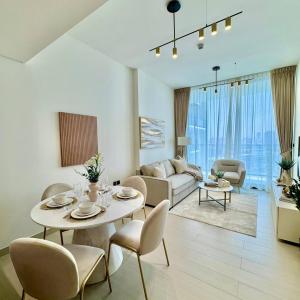 Bright & Modern 1br In Jvc Pool Free Parking