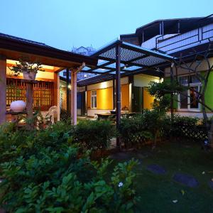 Jasmine Orange B&B