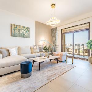 2BR with Balcony, Exclusive Amenities and Steps from Iconic Landmarks, Madinat Jumeirah Living Rahaal 2, Jumeirah