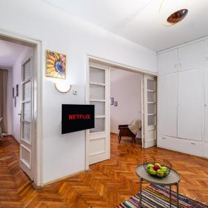 Lovely Art apartment - Victory