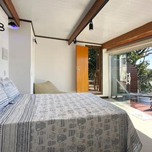 Chale Terapia com vista para o mar, WiFi e ar