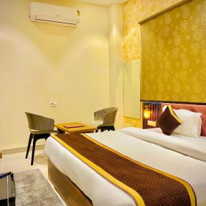 Hotel Tulsi Grand inn