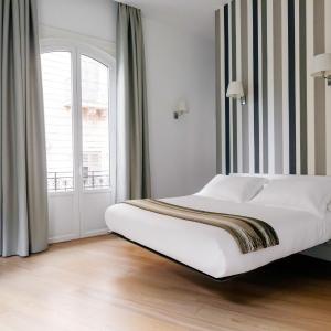 G Cave 125 Boutique Apartment