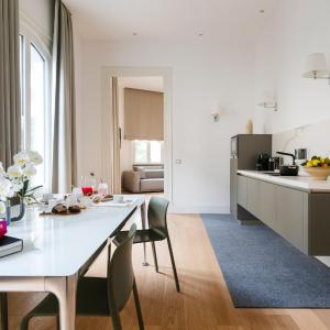 G Cave 125 Boutique Apartment