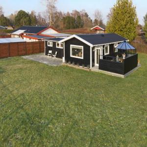 2 Bedroom Amazing Home In Skibby