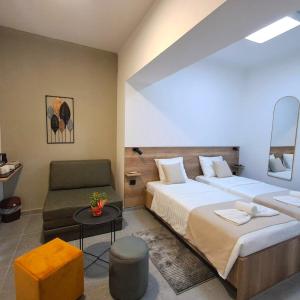 Skopje Centre Apartments near Central Bus Station with FREE Parking