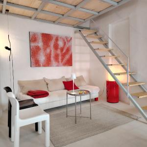 ernesto home