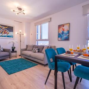 XPCE URBAN 16 MALAGA SKYLINE - Parking Free