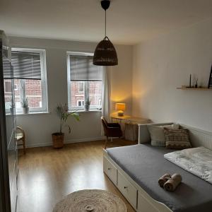 1 Zimmer zu vermieten in geteilter Wohnung mit dem Gastgeber