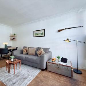 Spacious Heritage Flat