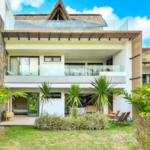 River & Pool Oasis - Modern 159sqm Apt, Mauritius