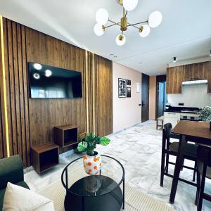 Luxury 1-Bedroom Apartment in Maarif