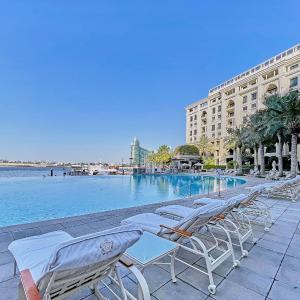 5 Star Hotel Apt - 15 Min to Burj Khalifa & DXB