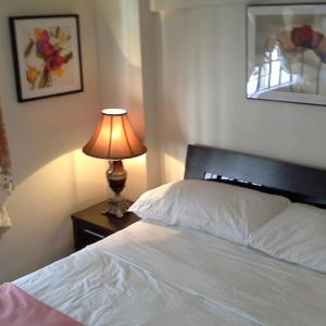2 BR Loft Type Bright Family Friendly Apartment in Mnl