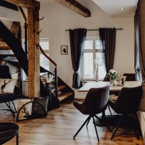 Stadt Land Fluss Boutique Aparthotel by Zollhaus