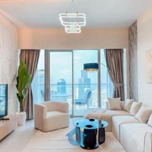 Steps from Dubai Mall Enjoy Dubai Skyline from Balcony Luxury 2 Bedroom Like Home