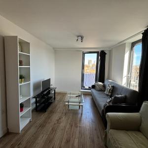 4 Bed Balcony Greenwich Retreat