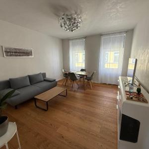 Apartment NUMBER 5