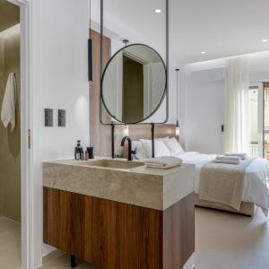 Acropolis Loom Suite